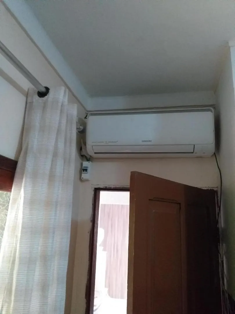 Quarto em Acomodações Particulares Estalagem Bom Descanso Apartamento Cabo Frio Brasil